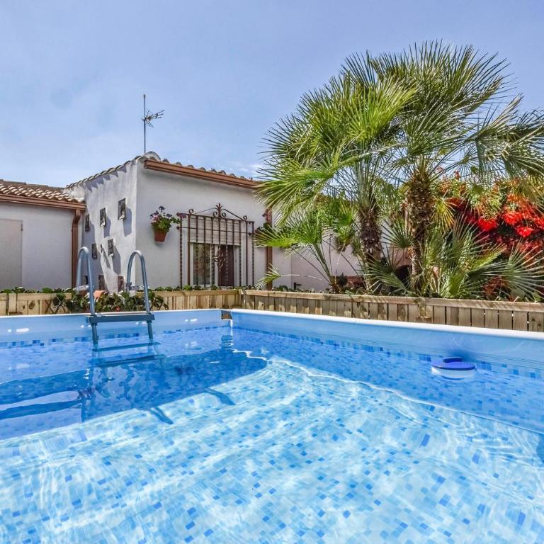 Nice Home In Córdoba With Wifi - Casa Vacacional de 3 dormitorios - 1