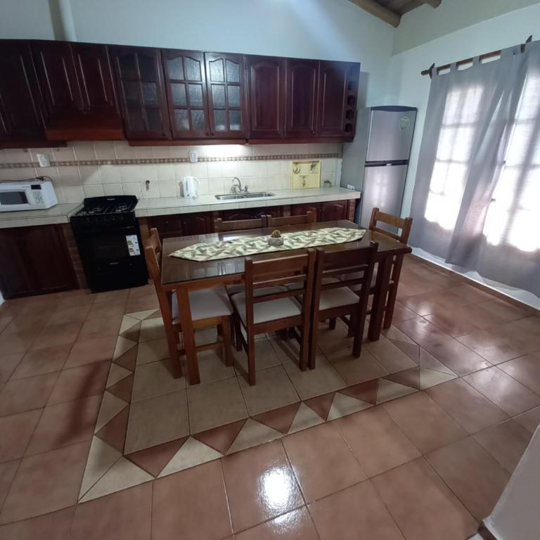 Casa Céntrica Excelente Ubicación - Casa de 3 dormitorios - 10