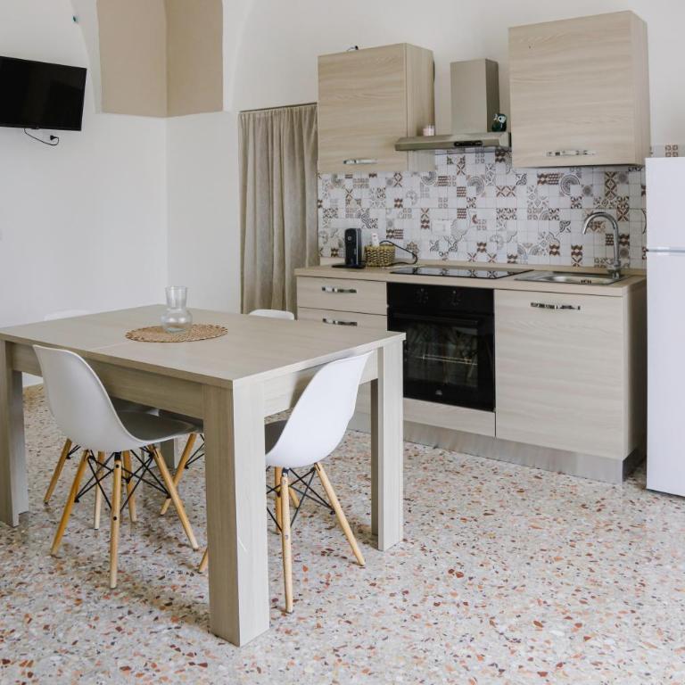 La Dimora di Generosa CARRUBO - Casa con 1 Camera da Letto - 16