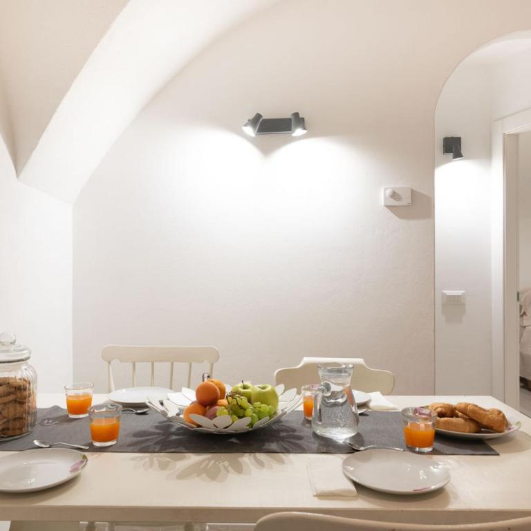 VACANZE VICINO ALLE PISTE - Vicino a Parcheggio e Centro Benessere - Parco Naturale Adamello Brenta - WI-FI & Netflix - Appartamento con 2 Camere da Letto - 22