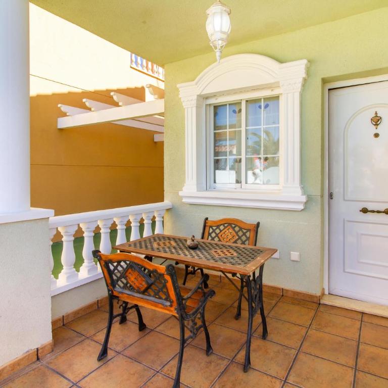 Lovely Home With Swimming Pool - Casa de vacaciones de 2 dormitorios - 11