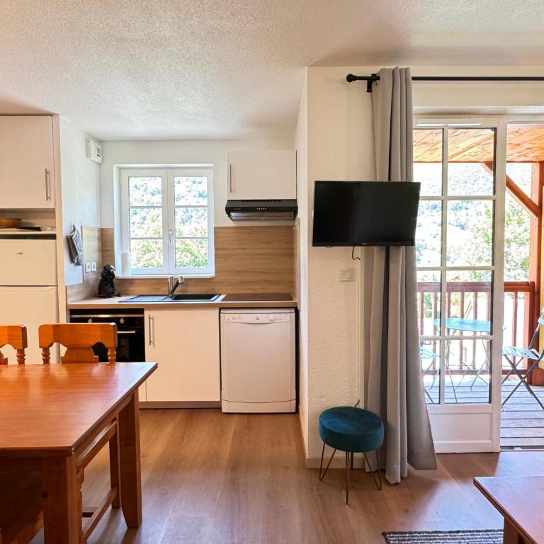 Joli duplex pr 5p, parking, balcon, piscine été - Appartement 2 Chambres - 2