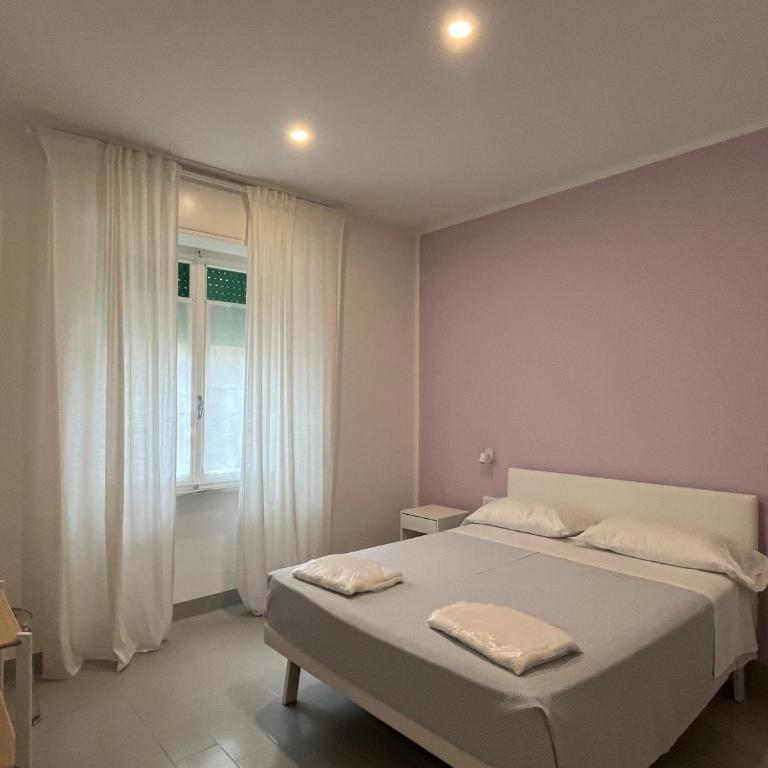 Bed and coffee Rooms Portoferraio - Ampia Camera Matrimoniale - 3