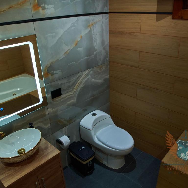 Hotel San Miguel de Salento - Suite con bañera de hidromasaje - Cama extragrande - 8