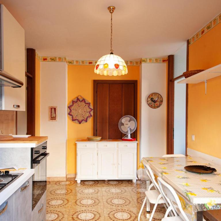 2 Bedroom Cozy Apartment In Castelsardo - Appartamento con 2 Camere da Letto - 11