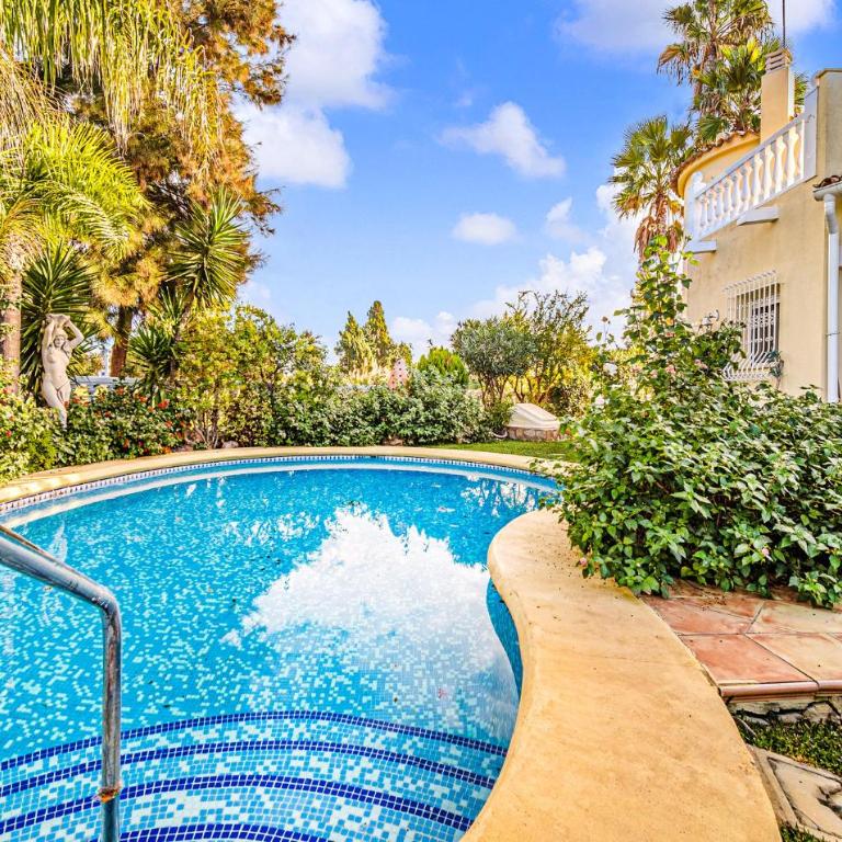 Stunning Home In Oliva - Casa de vacaciones de 2 dormitorios - 10