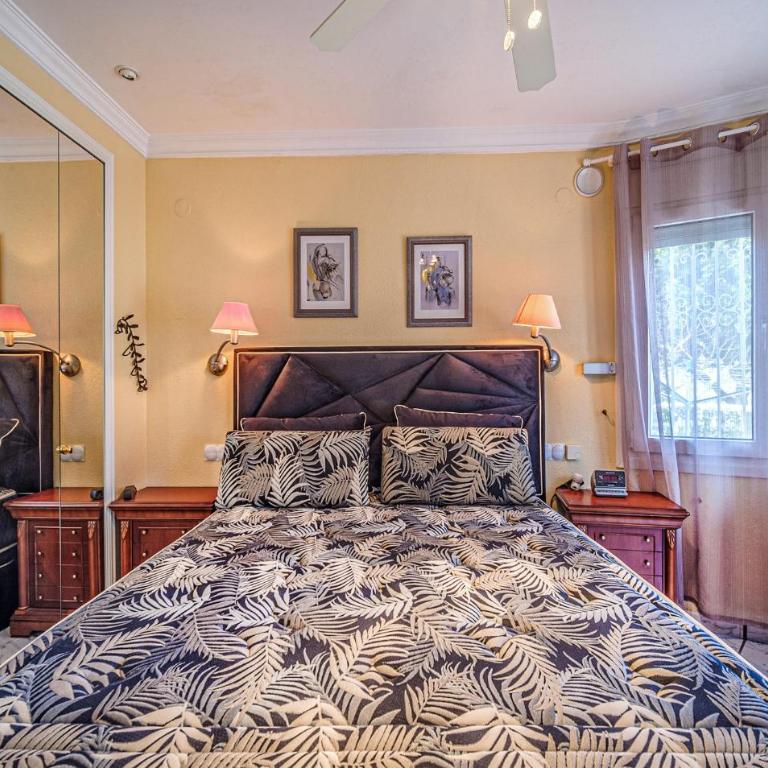 Stunning Home In Oliva - Casa de vacaciones de 2 dormitorios - 25