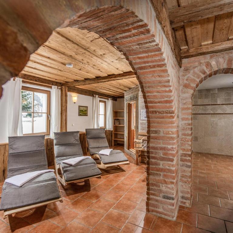 Charmante Berghuette - Maison de Vacances 9 Chambres - 26