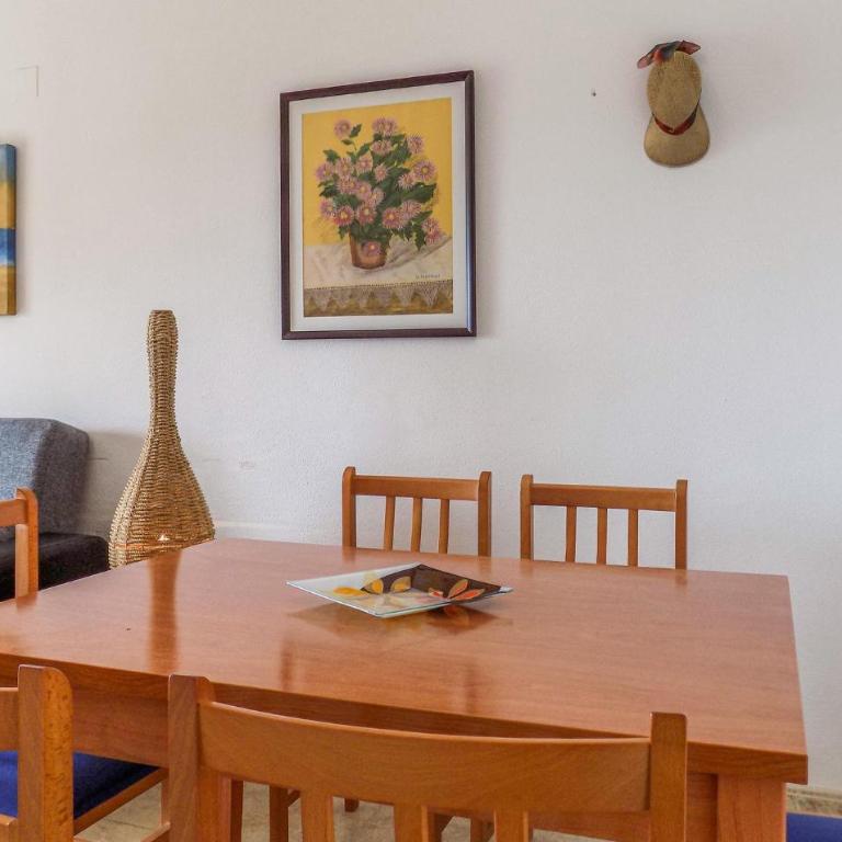 2 Bedroom Lovely Apartment In Oropesa Del Mar - Apartamento de 2 dormitorios - 3