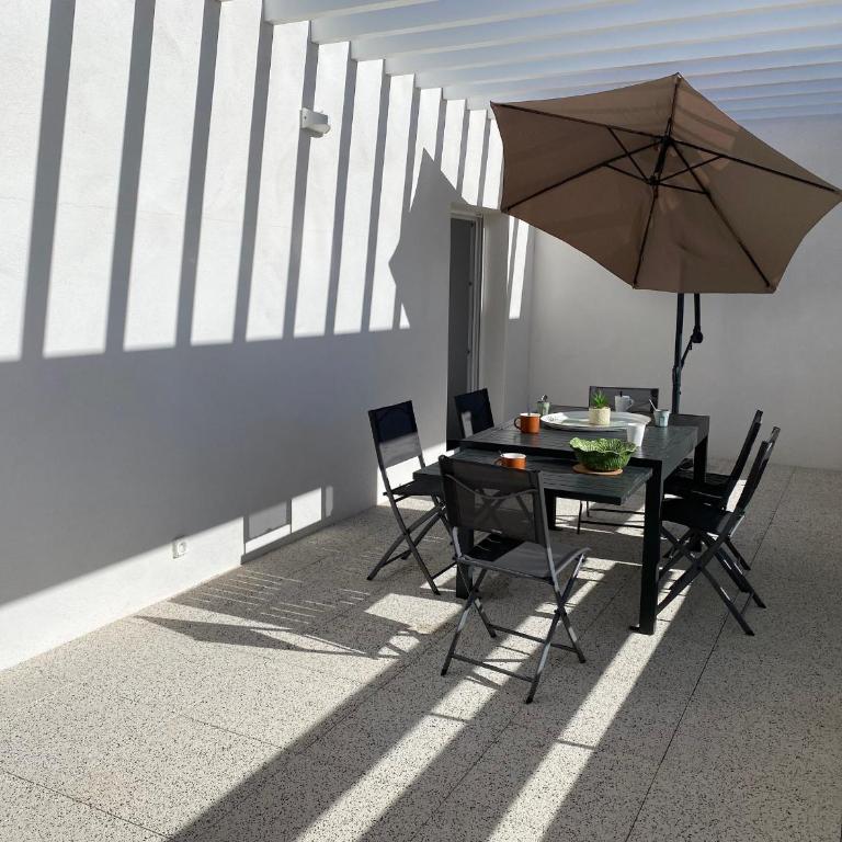 Duplex T4 Climatisé avec Terrasse, Parking et Plage à Proximité - Port Leucate, 8 Pers. - FR-1-798-1 - Appartement - 4