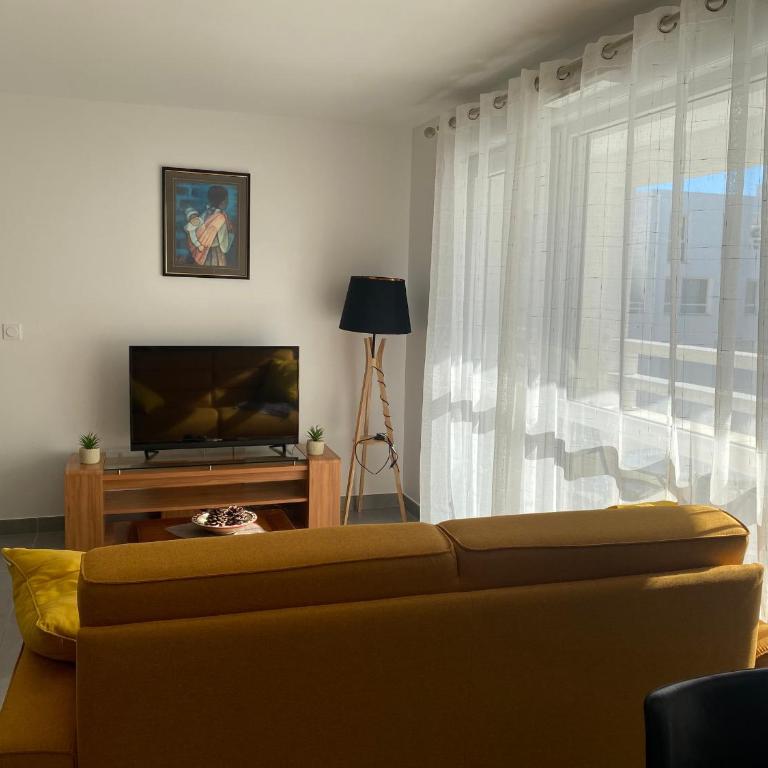 Duplex T4 Climatisé avec Terrasse, Parking et Plage à Proximité - Port Leucate, 8 Pers. - FR-1-798-1 - Appartement - 11