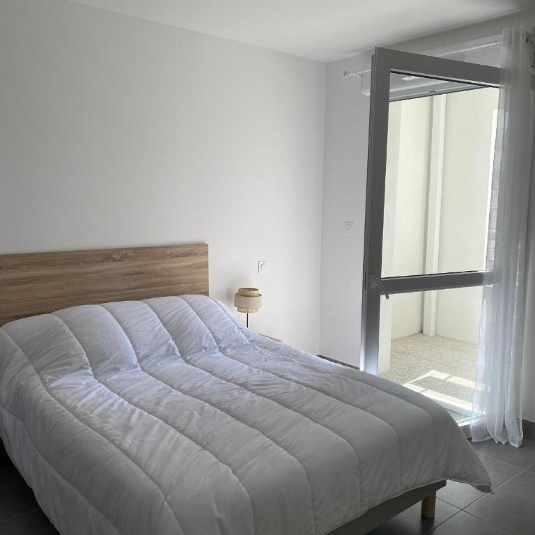 Duplex T4 Climatisé avec Terrasse, Parking et Plage à Proximité - Port Leucate, 8 Pers. - FR-1-798-1 - Appartement - 17