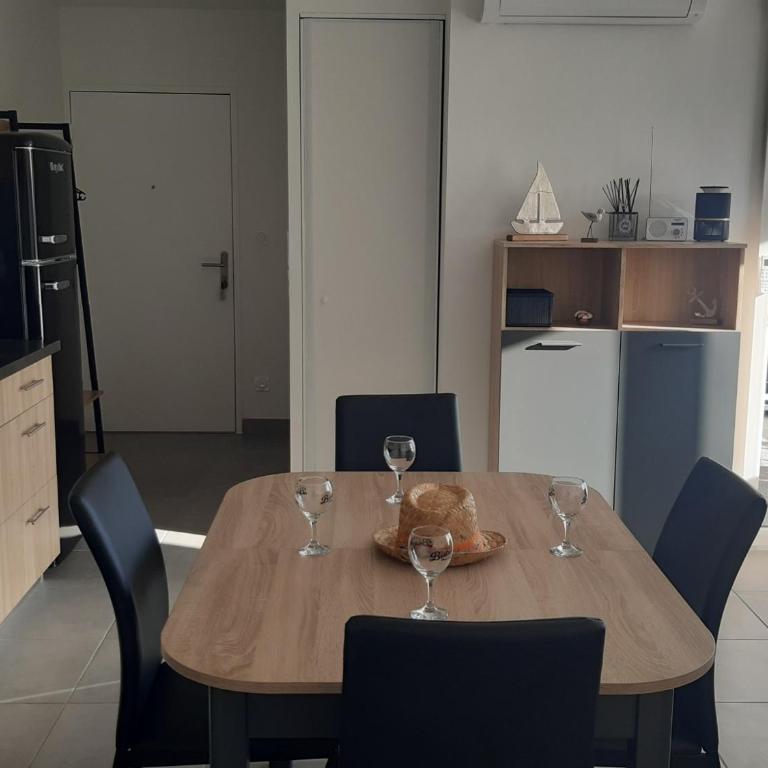 Superbe T2 climatisé avec parking, 4 pers, proche plage - FR-1-798-23 - Apartamento - 7