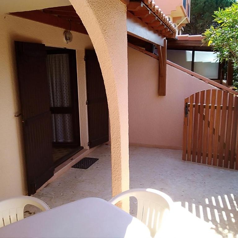 T3 37m² plain-pied, plage et centre proches, parking privé, 5/6 pers - FR-1-798-28 - Apartment - 11
