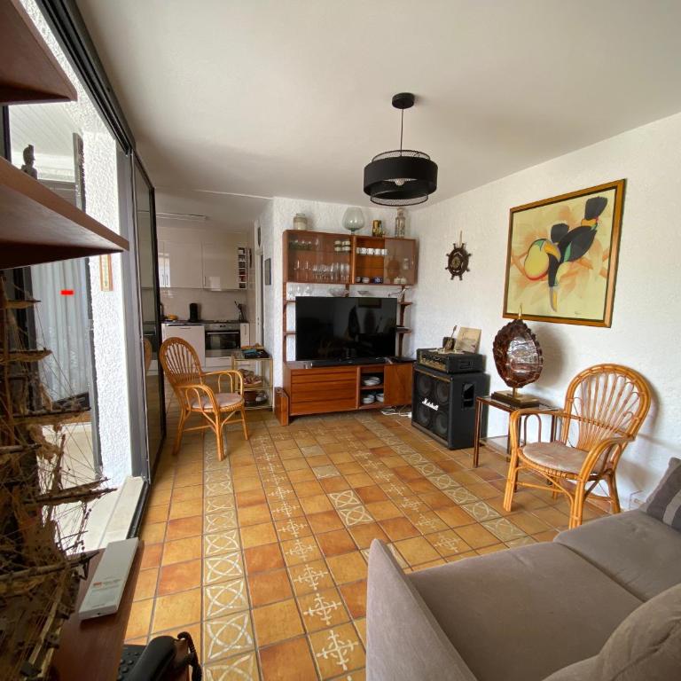 Villa T3 Climatisée à Port Leucate, 6 Pers, Proche Mer avec Parking Sécurisé - FR-1-798-33 - Villa - 6