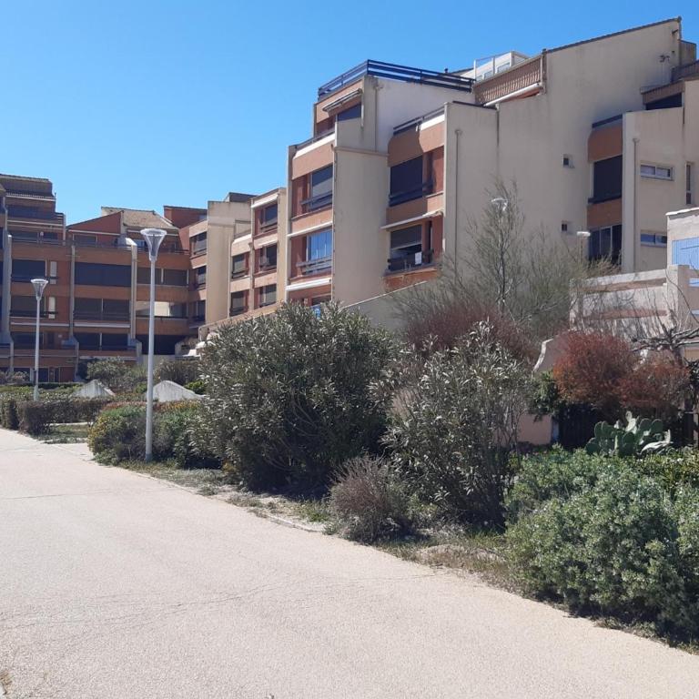 Studio Cabine 4 Pers. Face Mer avec Parking - Port Leucate - FR-1-798-32 - Studio - 3
