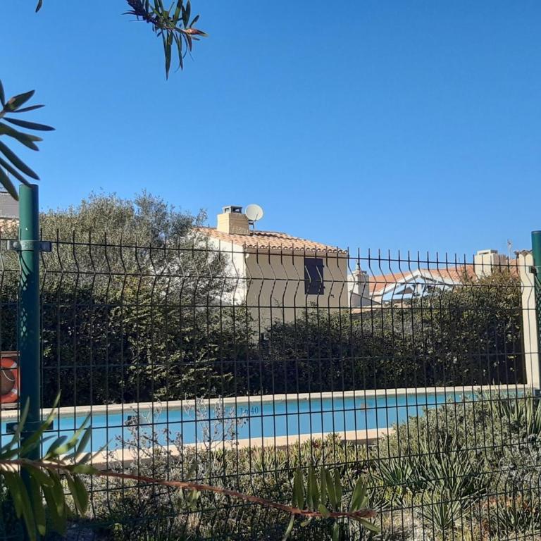 Charmante Villa T3 Mezzanine Climatisée avec Piscine et Parking Privé - 6 Pers., Port Leucate - FR-1-798-41 - Villa - 10