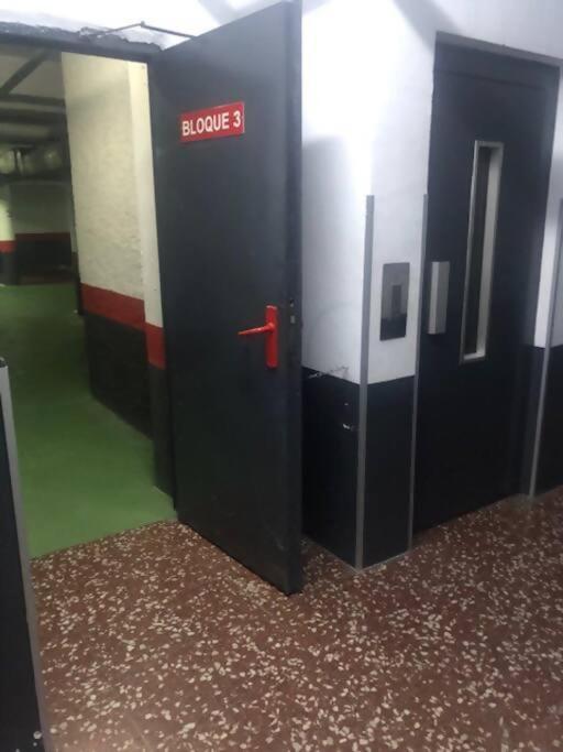 NUEVO! Con piscina a 2 minutos estación tren AVE. - Apartamento de 3 dormitorios - 49
