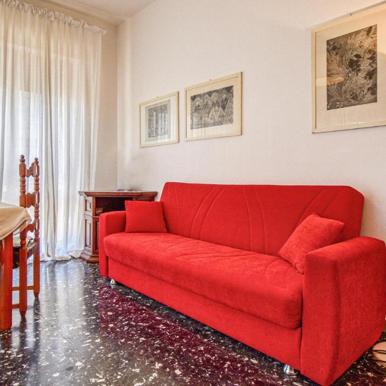 Awesome Apartment In Viareggio With Wifi - Appartamento con 3 Camere da Letto - 9