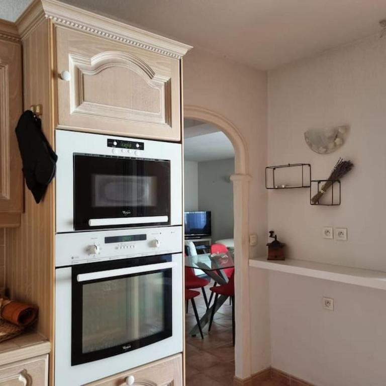 Appartement génial en centre ville avec parking - Apartamento de 3 dormitorios - 8