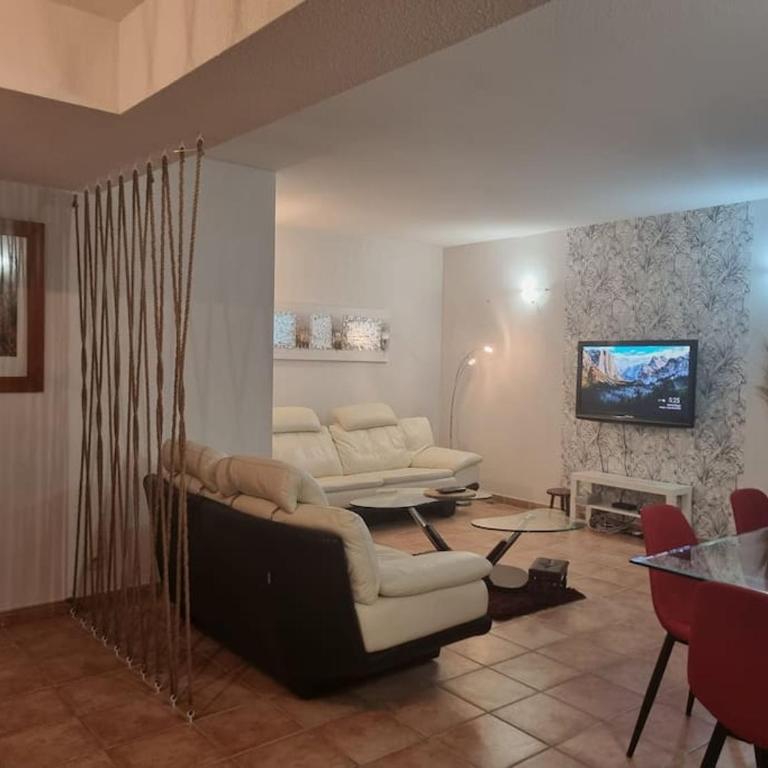 Appartement génial en centre ville avec parking - Apartamento de 3 dormitorios - 22