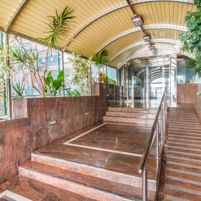 2 Bedroom Lovely Apartment In Benidorm - Two-Bedroom Apartment - 14