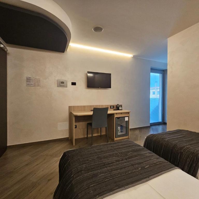 Mito Hotel - Camera Doppia con Letti Singoli - 2