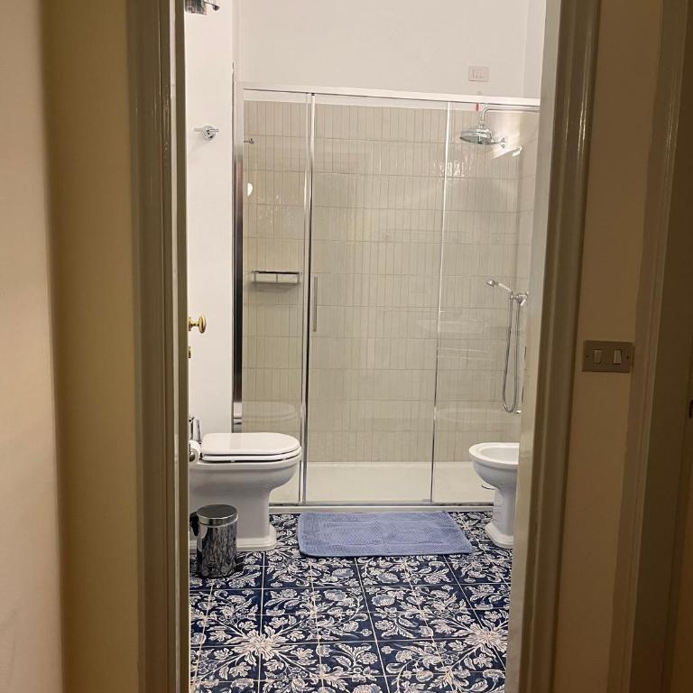Residenza Corsocangrande25 - Appartamento con 2 Camere da Letto e Balcone - 20