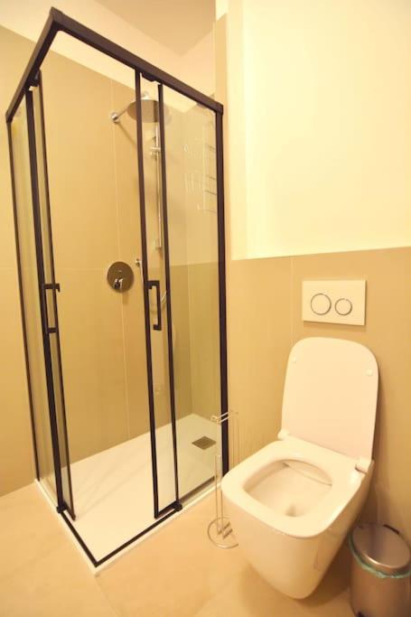 Giotto garden view - pieno centro - Appartamento con 2 Camere da Letto - 8