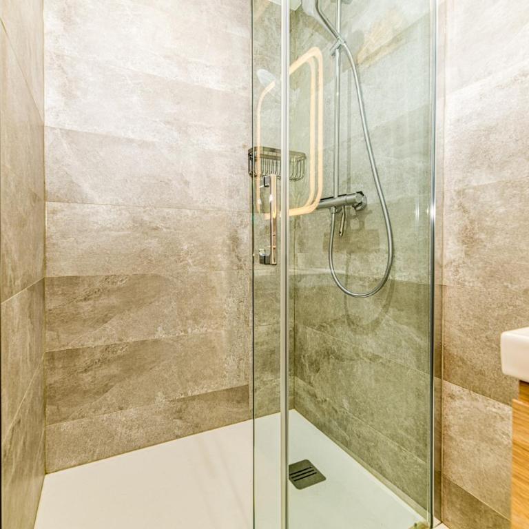 Homency - Résidence de l'Alpe 30 - Appartement Supérieur - 16