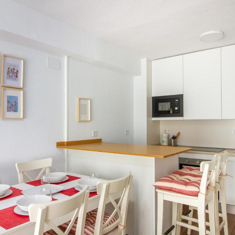 1 Bedroom Cozy Apartment In Benidorm - Apartamento de 1 dormitorio - 6