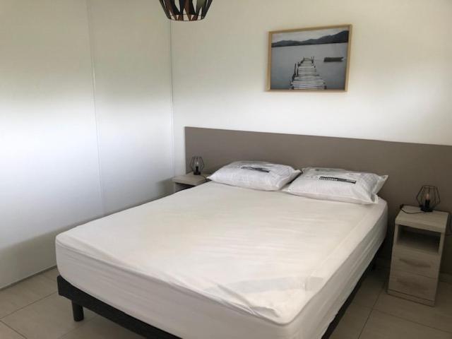 AGENCE JF IMMO - Apt 4 pers climatisation piscine et parking 300 m plages V0775 - Appartement 1 Chambre - 21