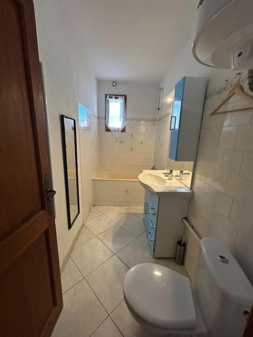 Le Pechiney Appart Camargue - Three-Bedroom Apartment - 6