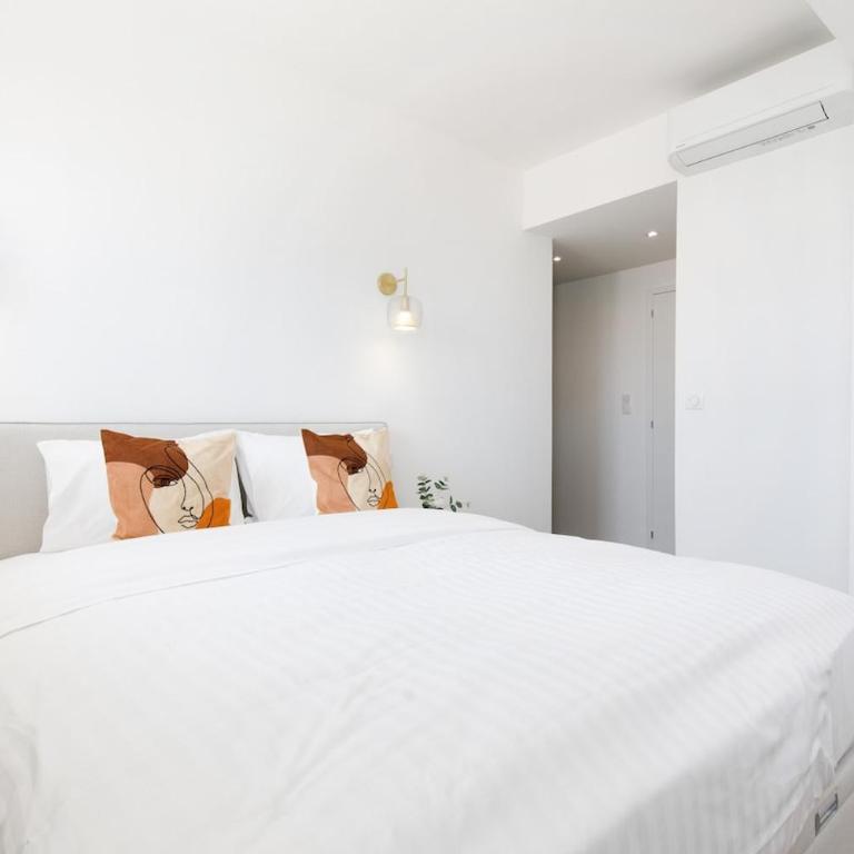 Carlton area lux 2 beds 2 baths - Apartment - 19