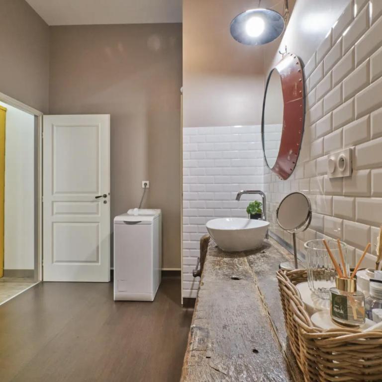 Gîte de charme entre campagne et montagne - Casa con 4 camere da letto - 43
