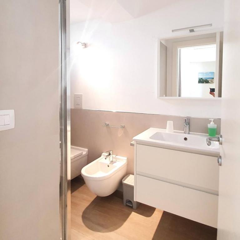 Blue Seaview Villa - Two-Bedroom Apartment - 24