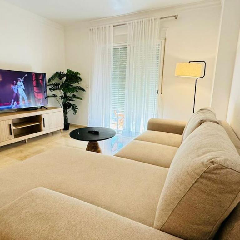 Room City Marismas Centro Ciudad - One-Bedroom Apartment - 6