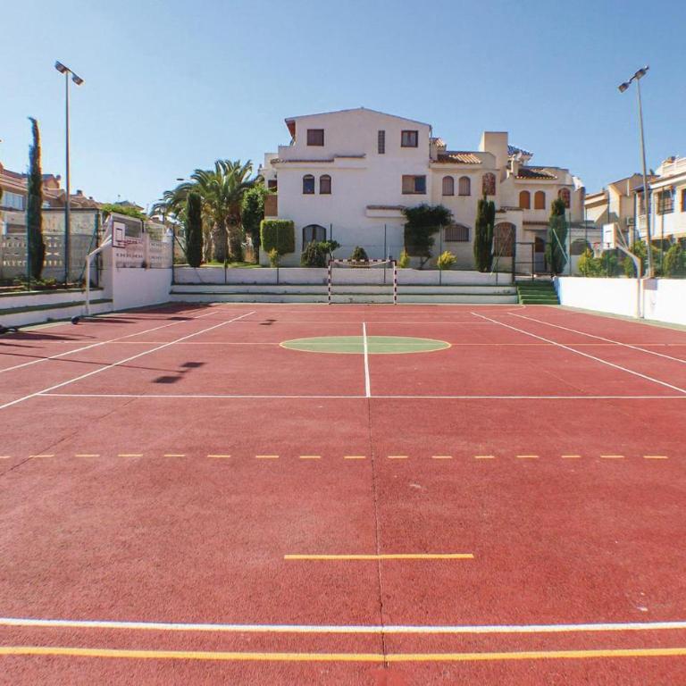 3 Bedroom Stunning Home In Gran Alacant - Three-Bedroom Vacation Home - 31