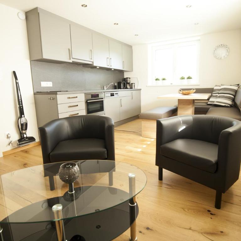 Appartments Weiss - Apartment mit Bergblick Top 1 - 10