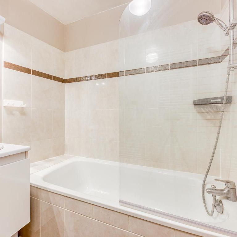 Appartement Cosy & Moderne 2 chambres - Apartamento de 2 dormitorios - 19