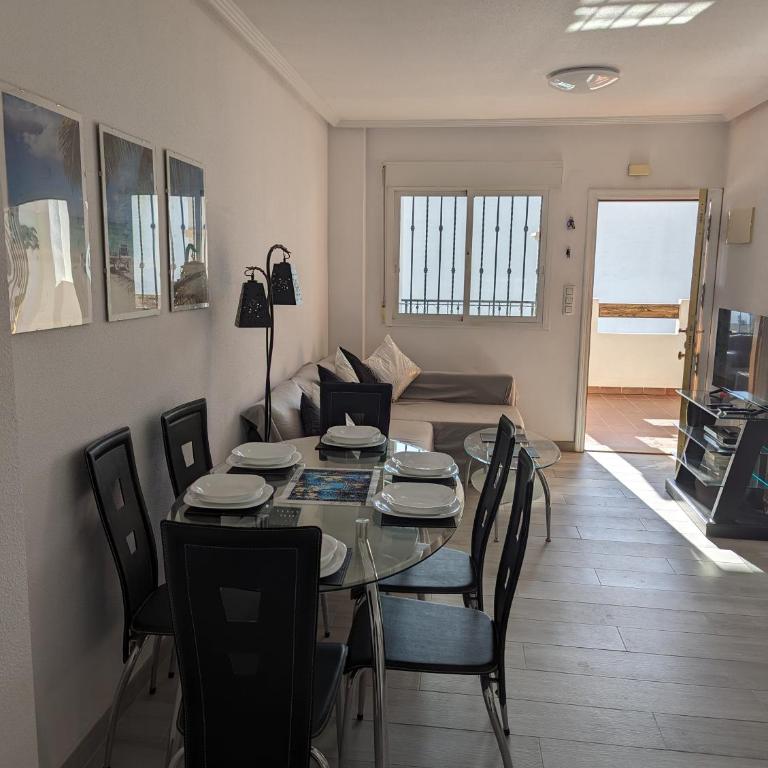 Superb Penthouse Apartment - Punta Prima - Apartamento Familiar de 2 dormitorios con vistas - 7