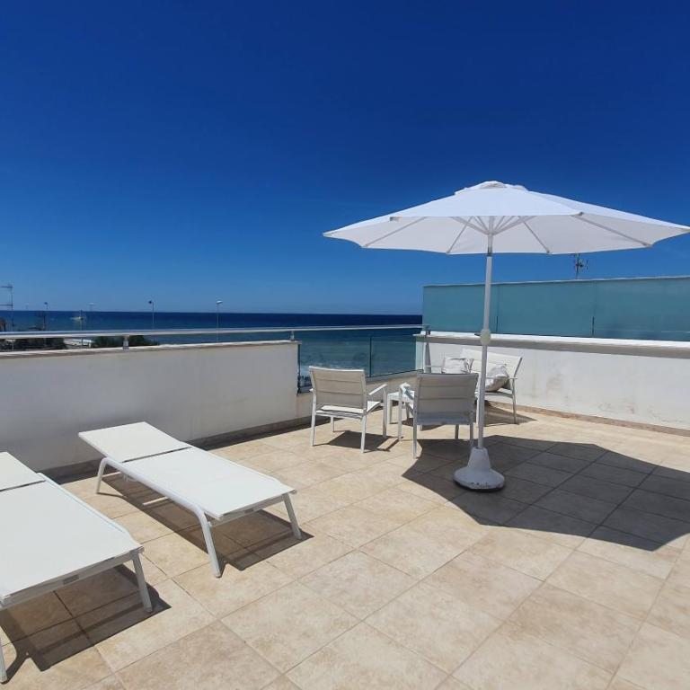 Blue Seaview Villa - One-Bedroom Apartment - 2