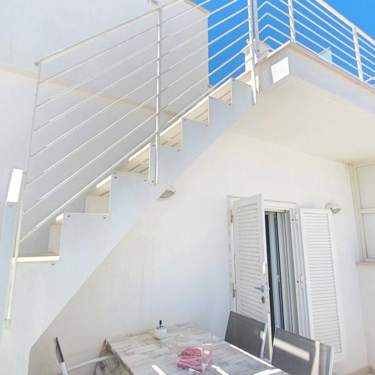 Blue Seaview Villa - One-Bedroom Apartment - 12
