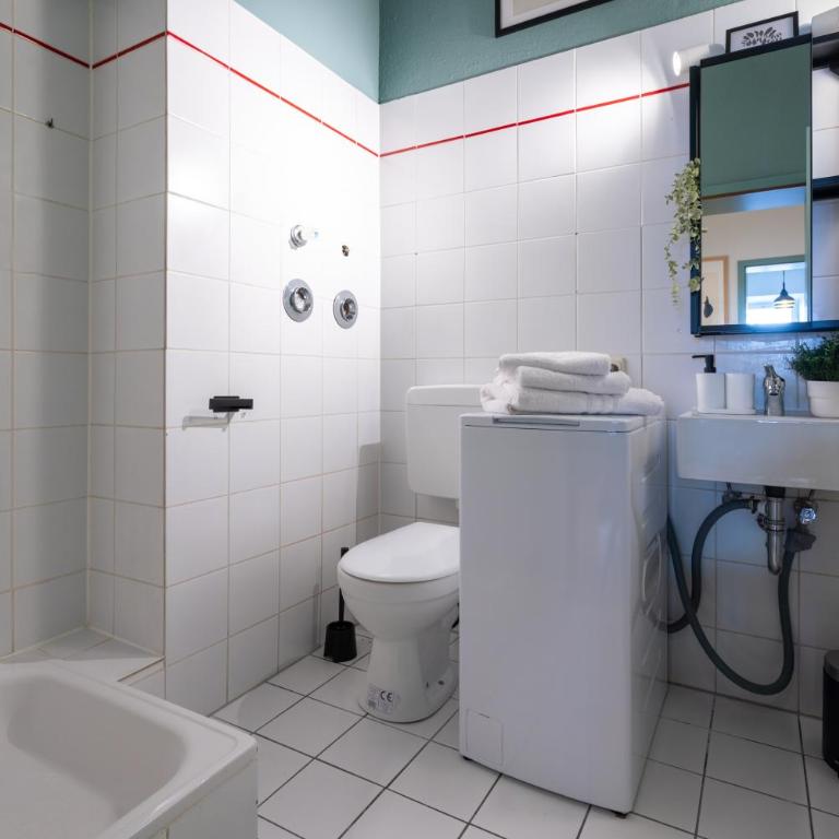 Stayando City Center Retreat mitten in Augsburg - Deluxe Apartment - 7