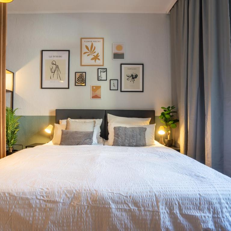 Stayando City Center Retreat mitten in Augsburg - Deluxe Apartment - 8