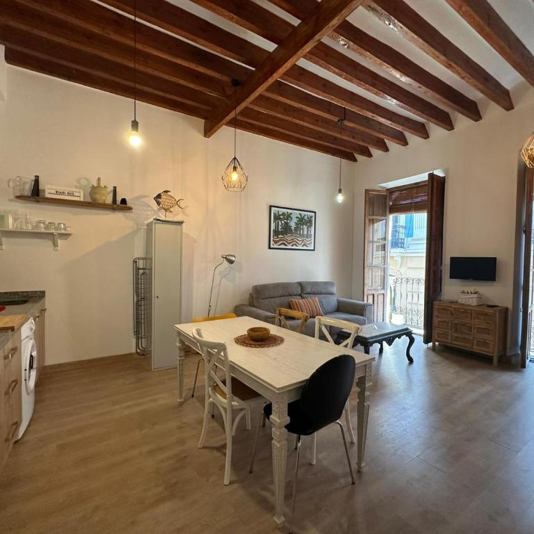 Calle Mayor GAM - Two-Bedroom Apartment - 3