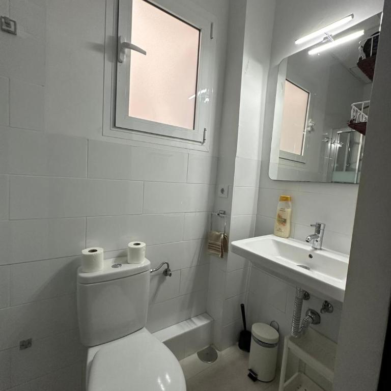 Calle Mayor GAM - Two-Bedroom Apartment - 14