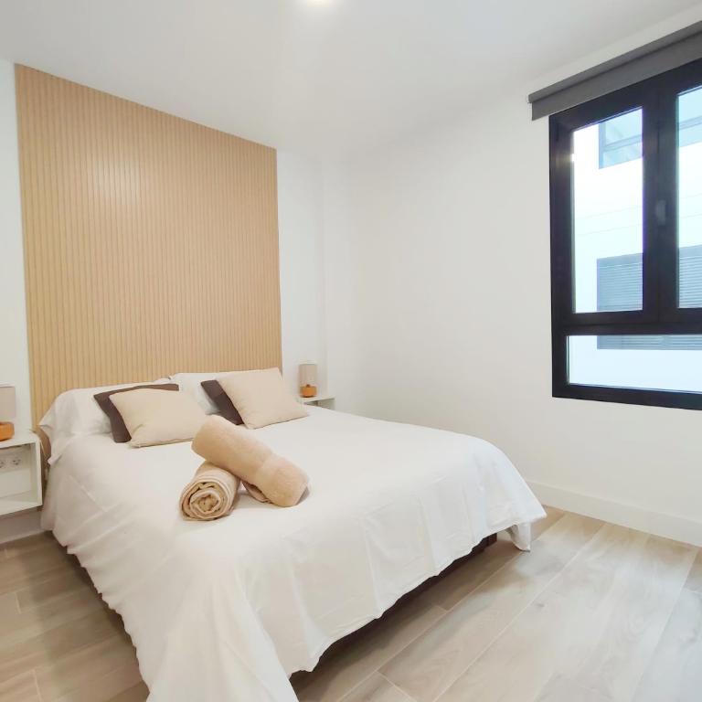 Luxury Apartments Las Canteras - One-Bedroom Apartment - Sea Side - 25