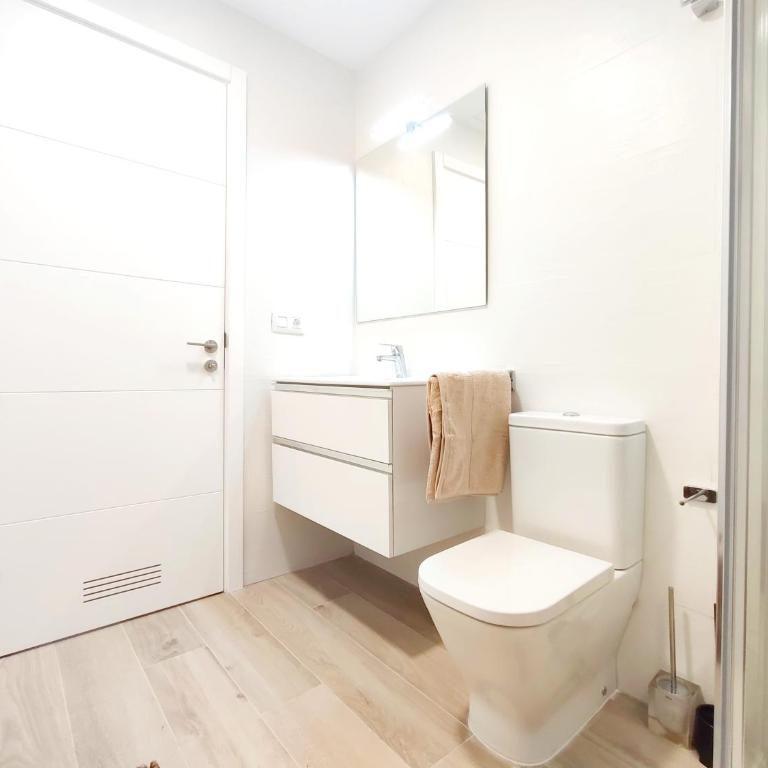 Luxury Apartments Las Canteras - One-Bedroom Apartment - Sea Side - 22