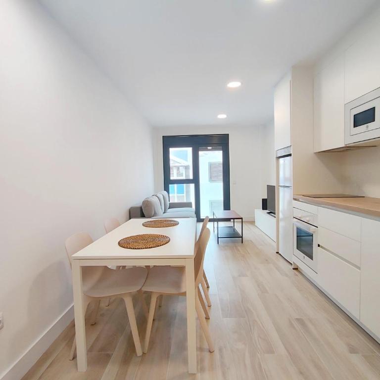 Luxury Apartments Las Canteras - One-Bedroom Apartment - Sea Side - 19